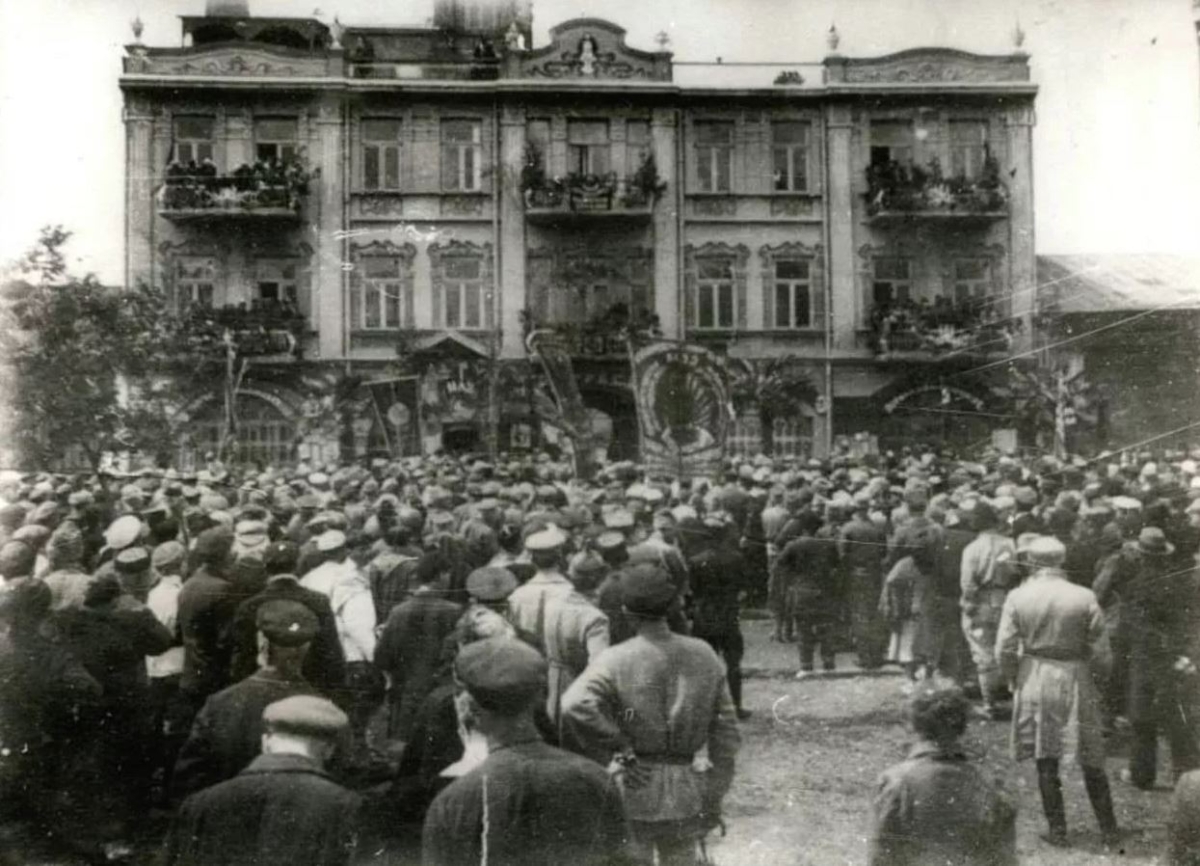 Abhaz Diasporası Aklınızı Başınıza Alın!