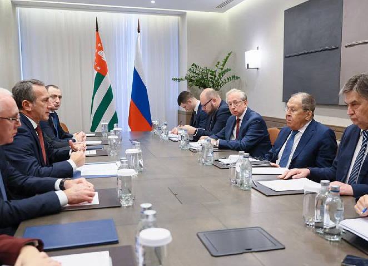 Bartsız – Lavrov Görüşmesi!