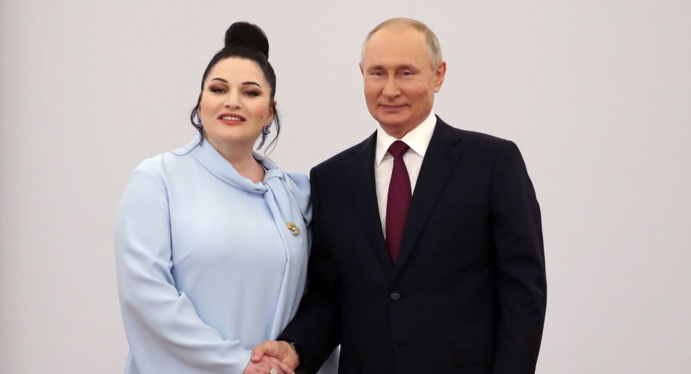 Gerzmava, Putin’den Ödülünü Aldı! 
