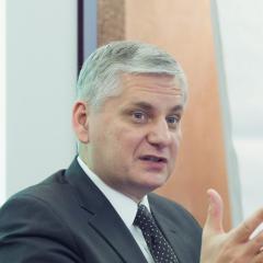 Ertelenen Seçim ve Acil Konular!